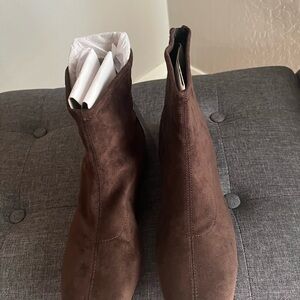 Brown Suede ankle boots Size 9